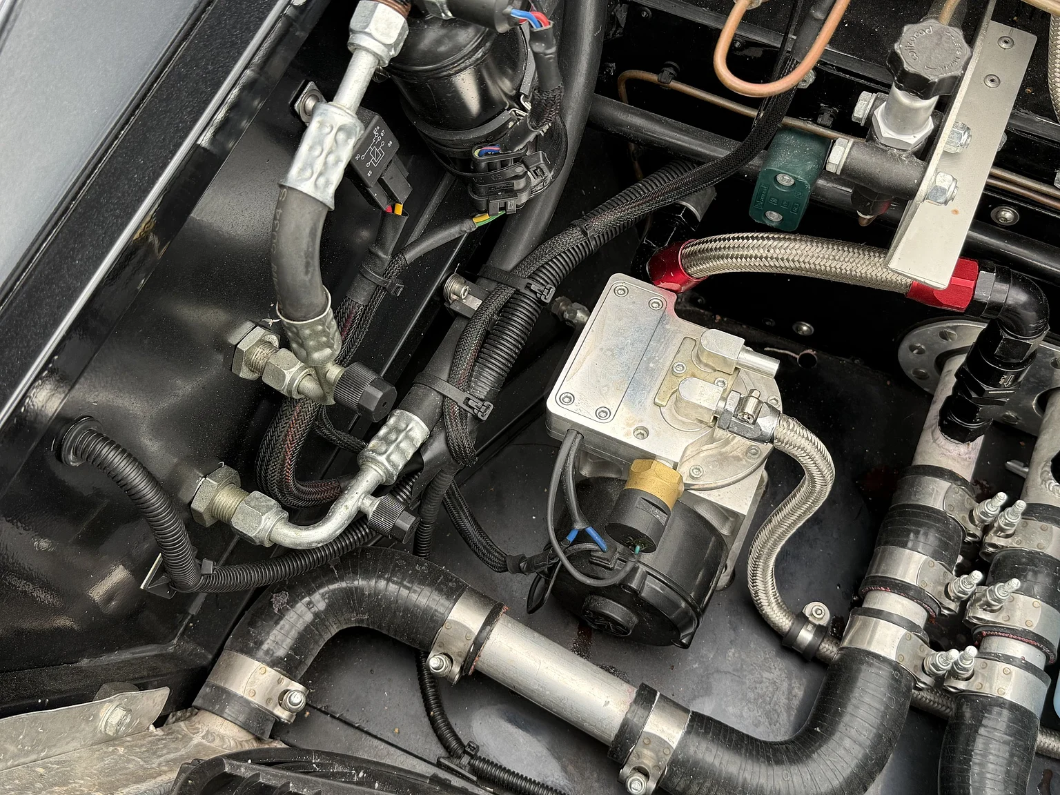 Image of 2024 Ford GT40 Tribute mechanics (35)