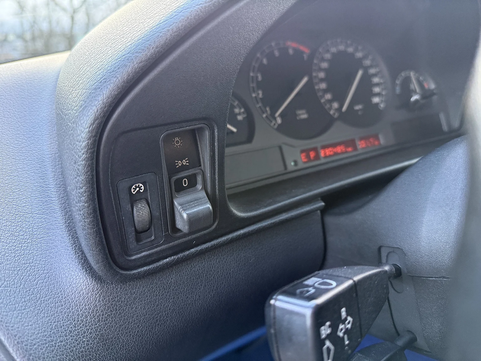 Interiörbild 1992 BMW 850iA - No Reserve (59)