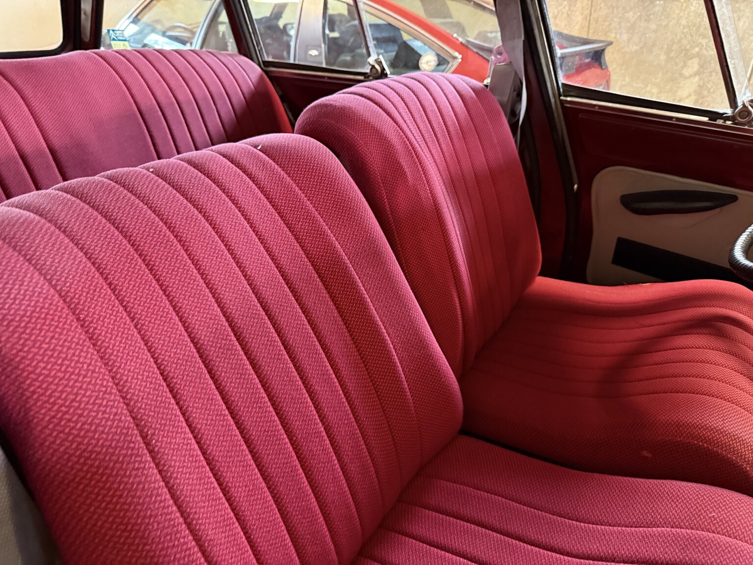 Interior image of 1967 Citroën Ami 6 Weekend