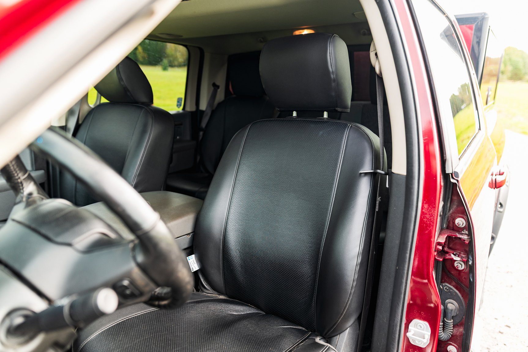 Interior image of 2019 Dodge Ram 1500 Classic Crew Cab 5.7 V8 HEMI 