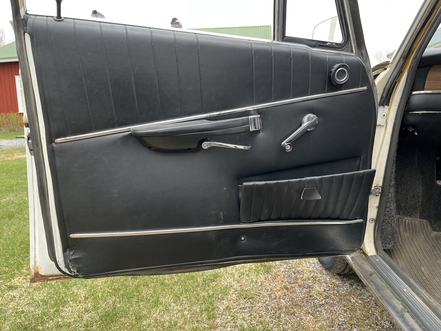 Interior image of 1965 BMW 1800