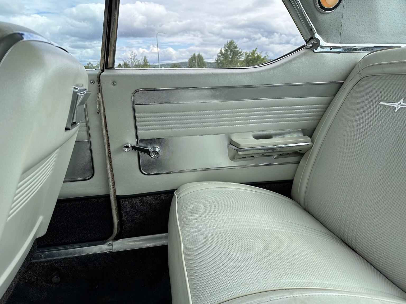 Innenraumfoto von 1964 Chrysler 300K