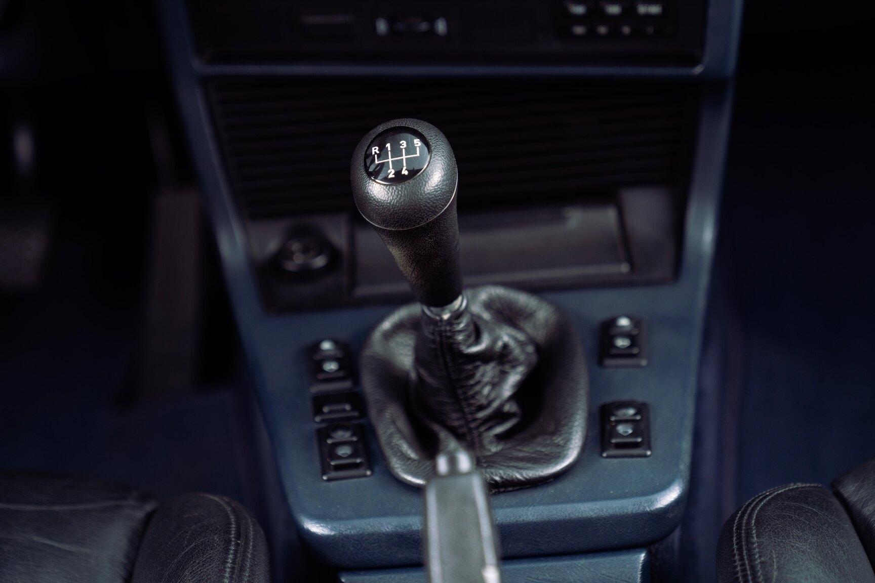 Innenraumfoto von 1986 BMW 635 CSi (46)