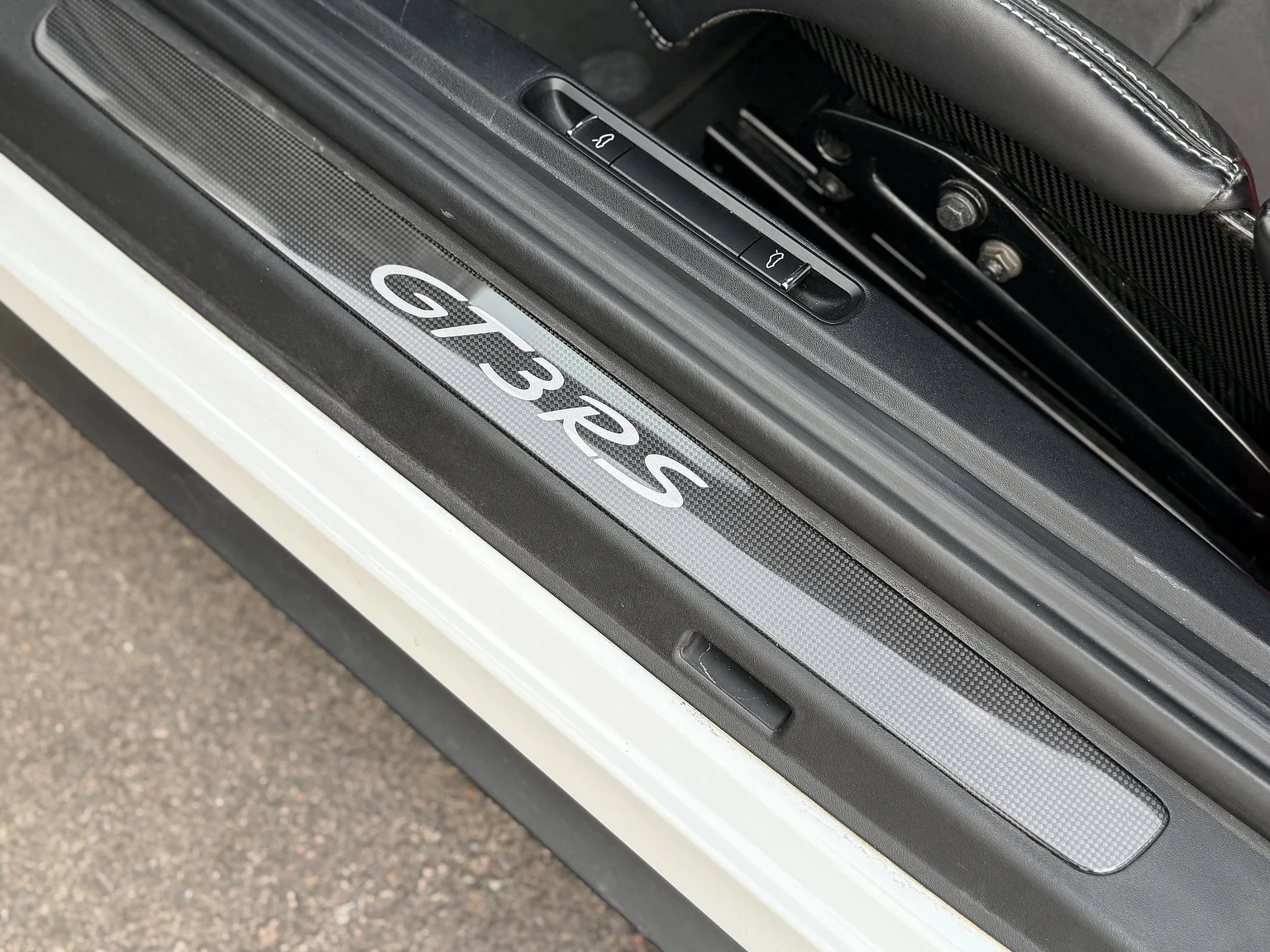 Interior image of 2016 Porsche 911 GT3 RS (6)