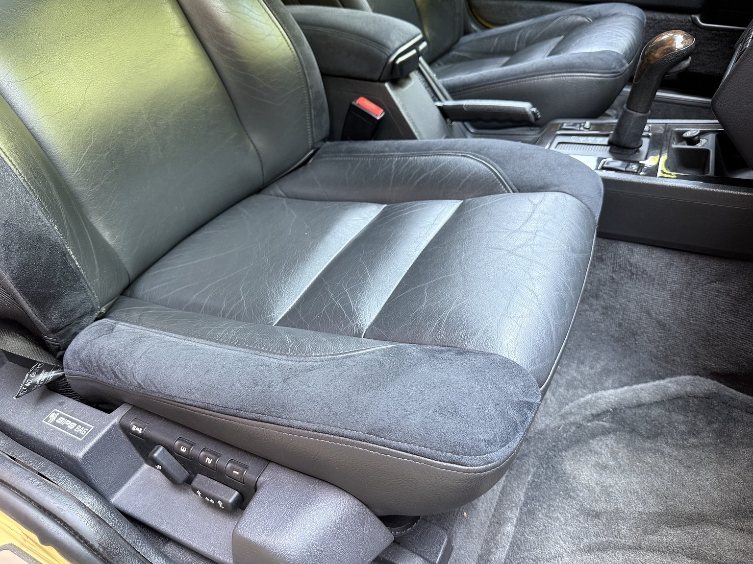 Interior image of 1995 Volvo 850 T-5R