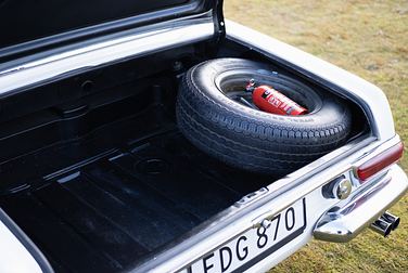 #<Image:0x00007f34fa751e18>