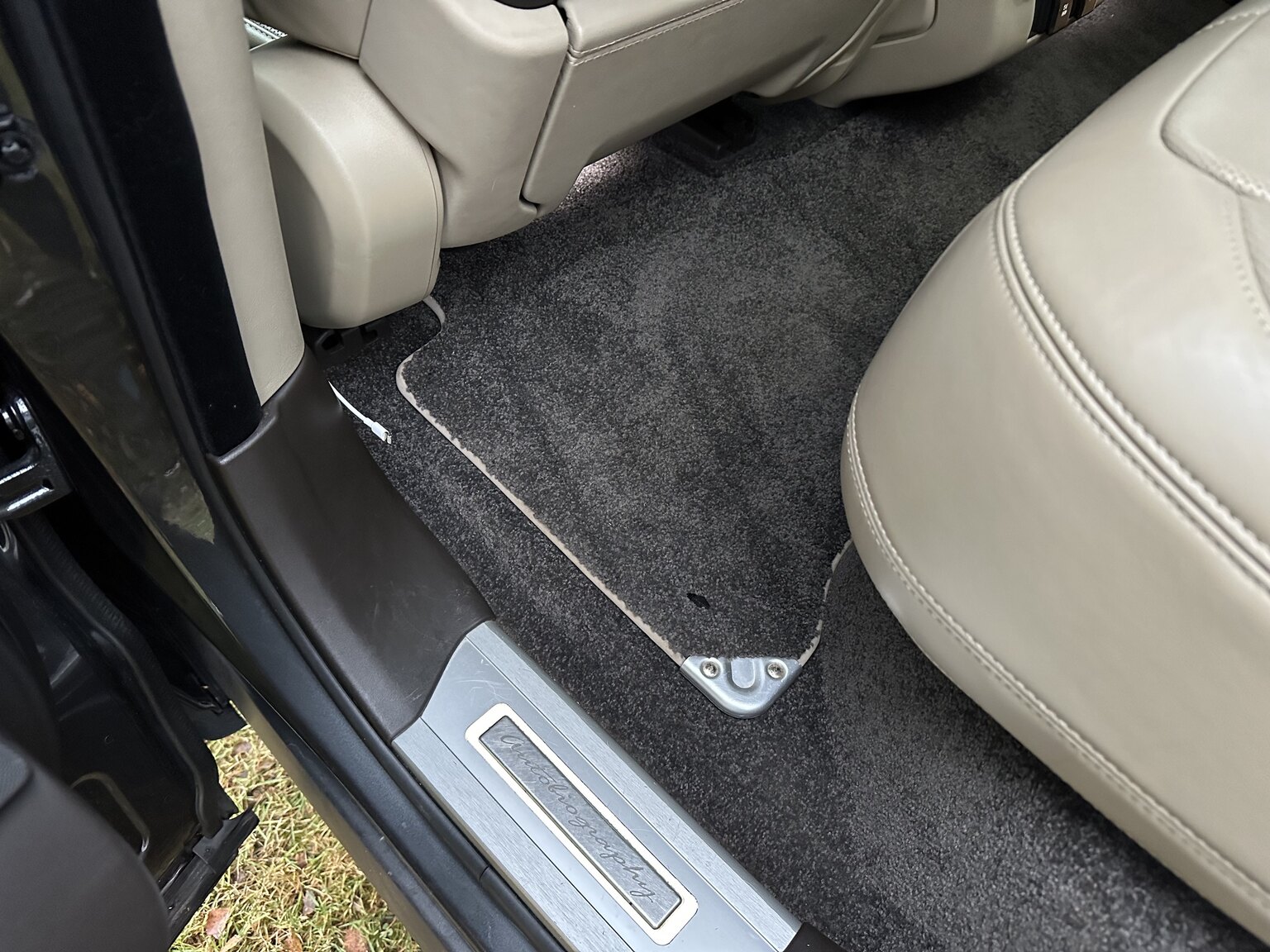 Interiörbild 2019 Range Rover Vouge Autobiography SDV8