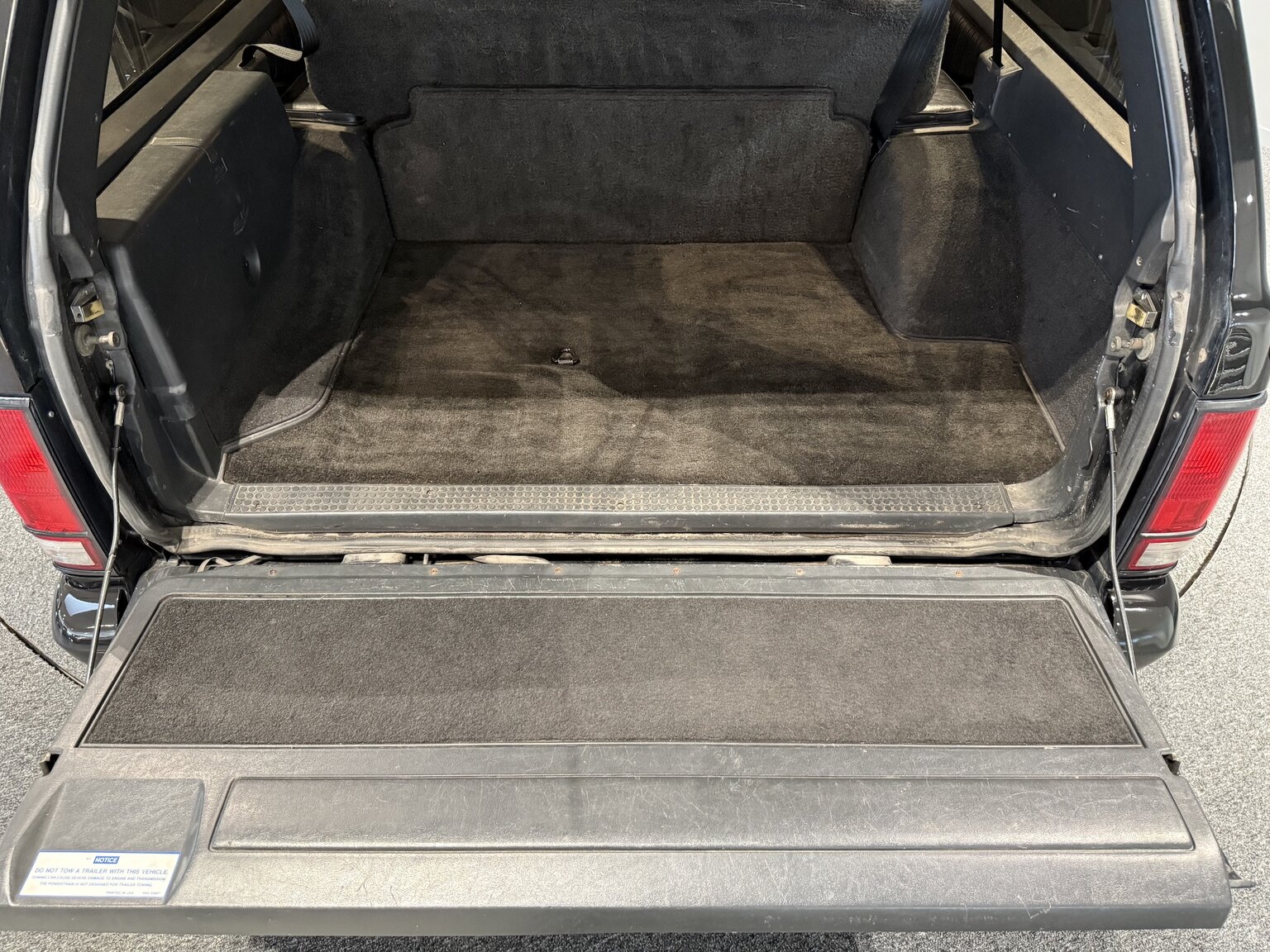 Interior image of 1992 GMC Typhoon 
