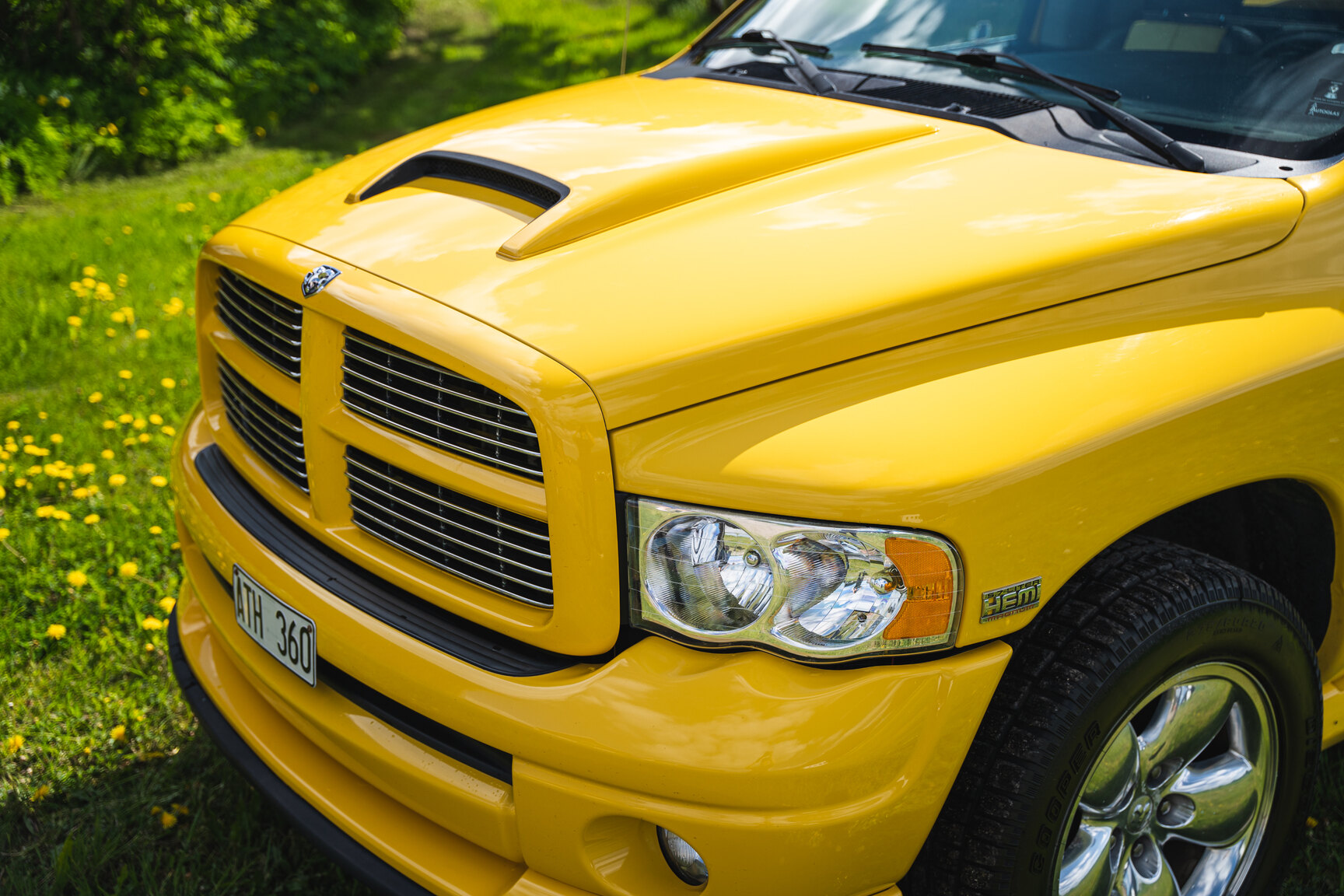 Aussenfoto 2005 Dodge Ram 1500 Bumble Bee