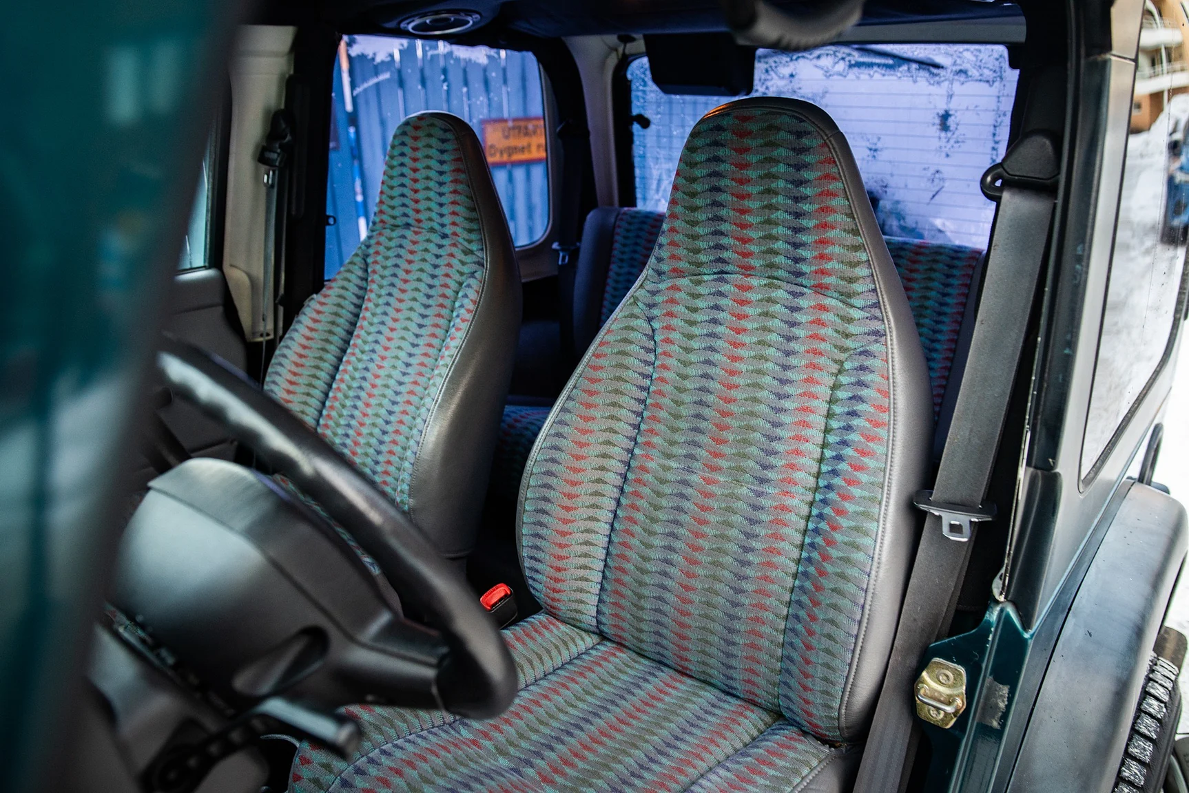 Interior image of 1997 JEEP Wrangler Hardtop 2.5 AWD (2)