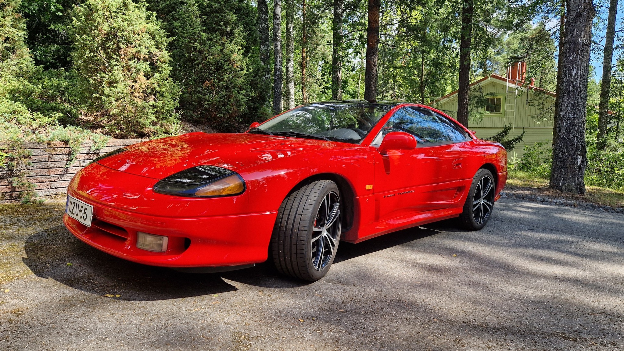 Exterior image of 1992 Dodge Stealth RT/T Twin Turbo (10)