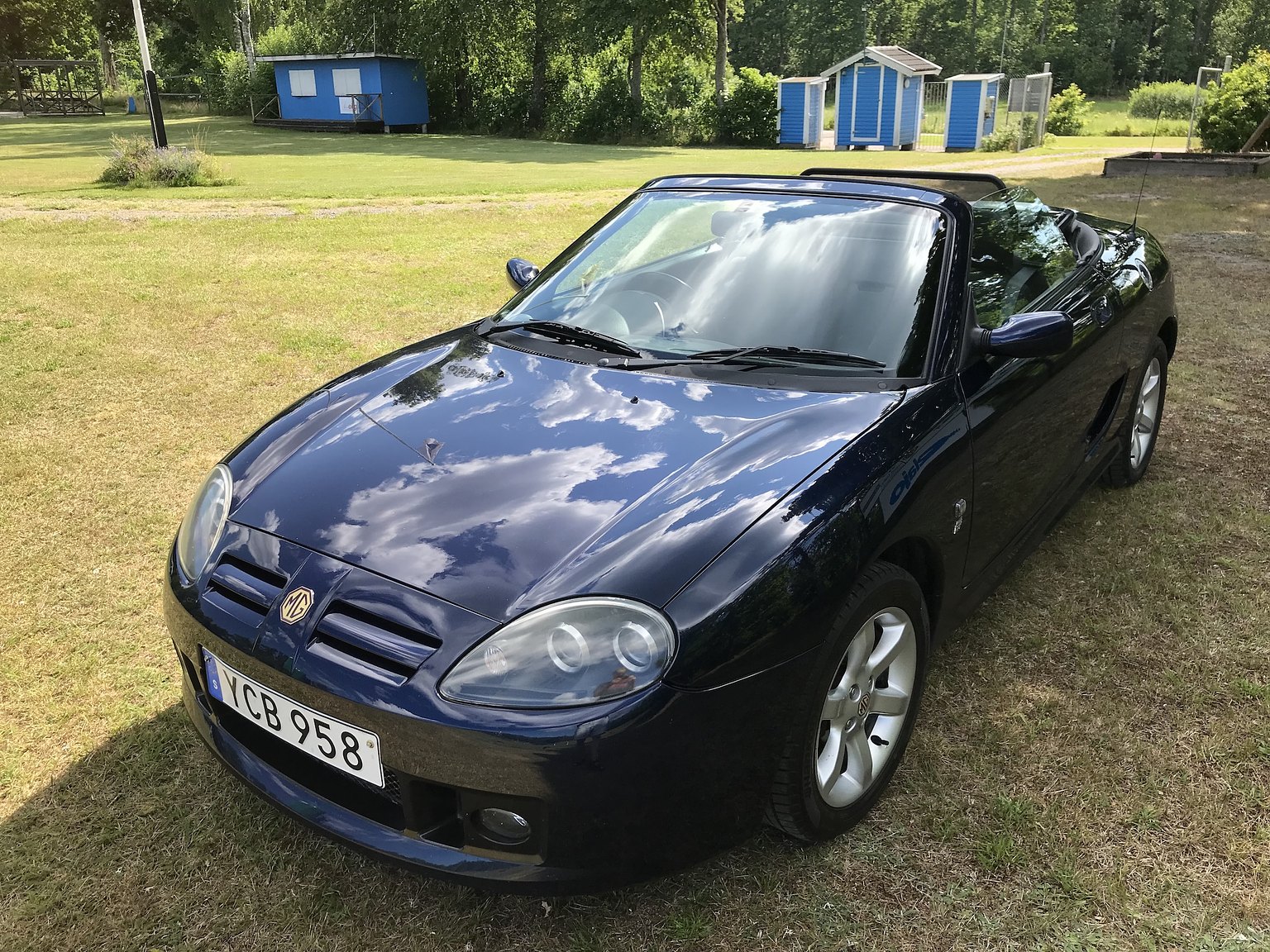 Exteriörbild på 2003 MG TF 135 1.8