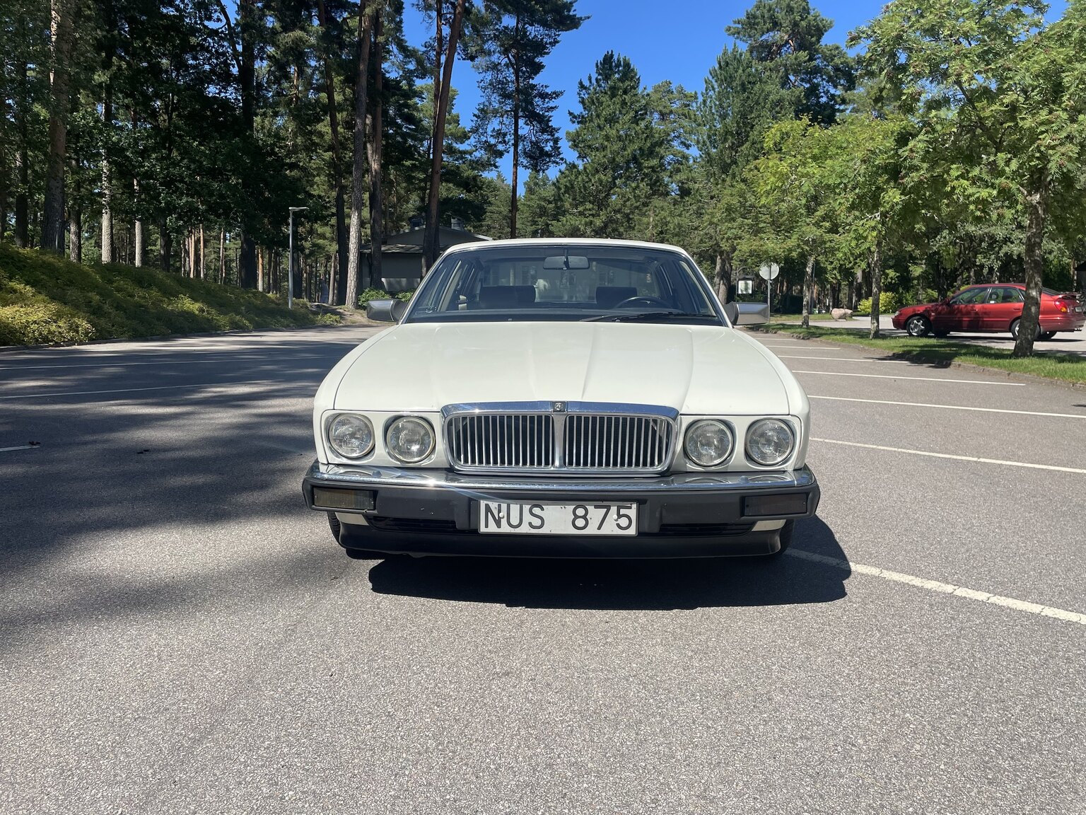 Exteriörbild på 1988 Jaguar XJ6 Sovereign