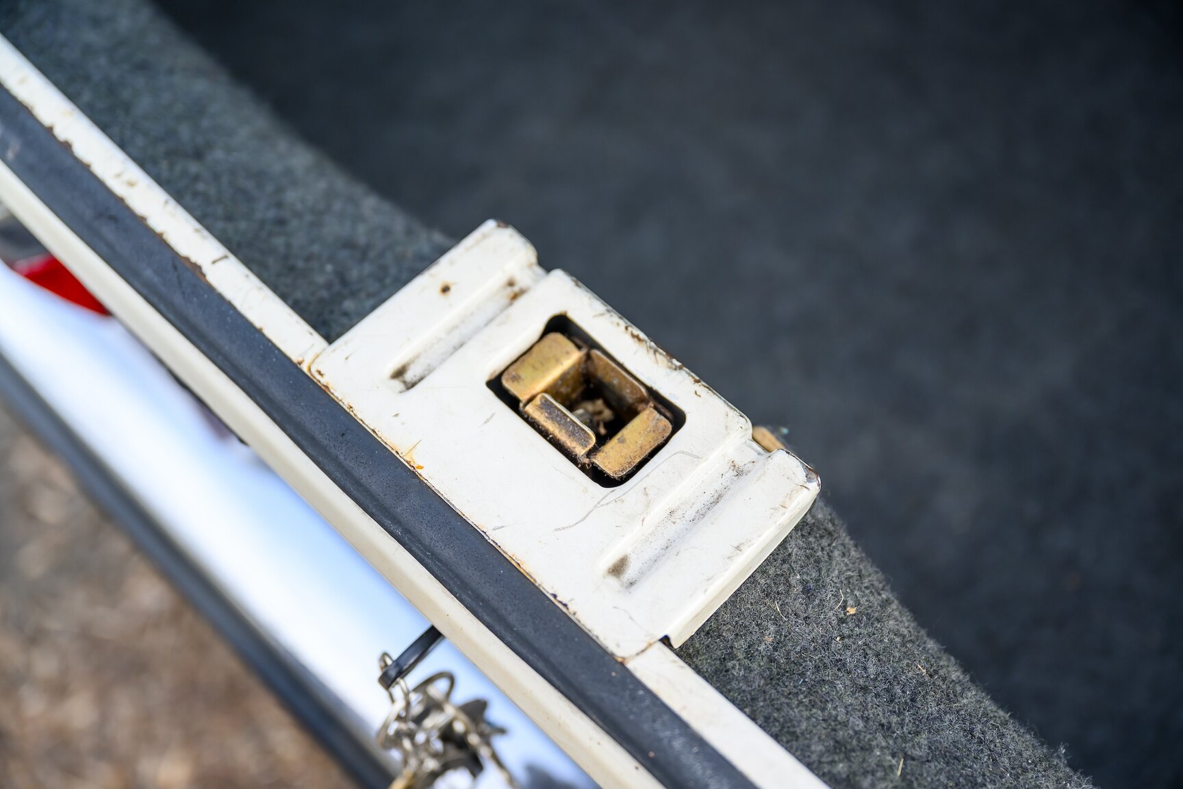 Interior image of 1986 BMW 520i