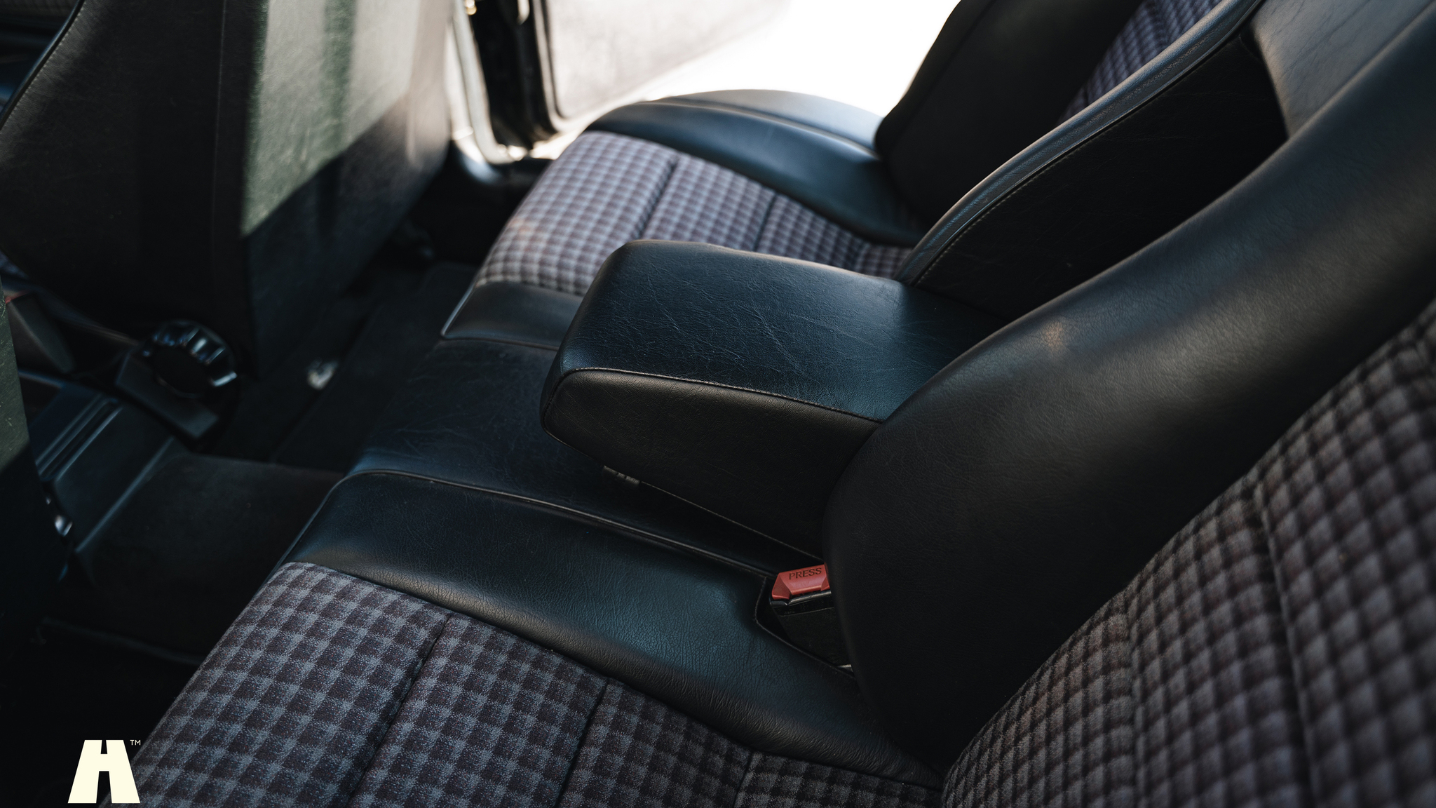 Interiörbild 1992 Mercedes-Benz 190E 2.5-16 Cosworth