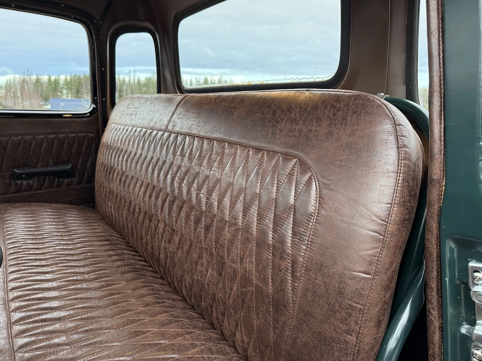 Innenraumfoto von 1953 Chevrolet 3600 Custom by Järudds (8)