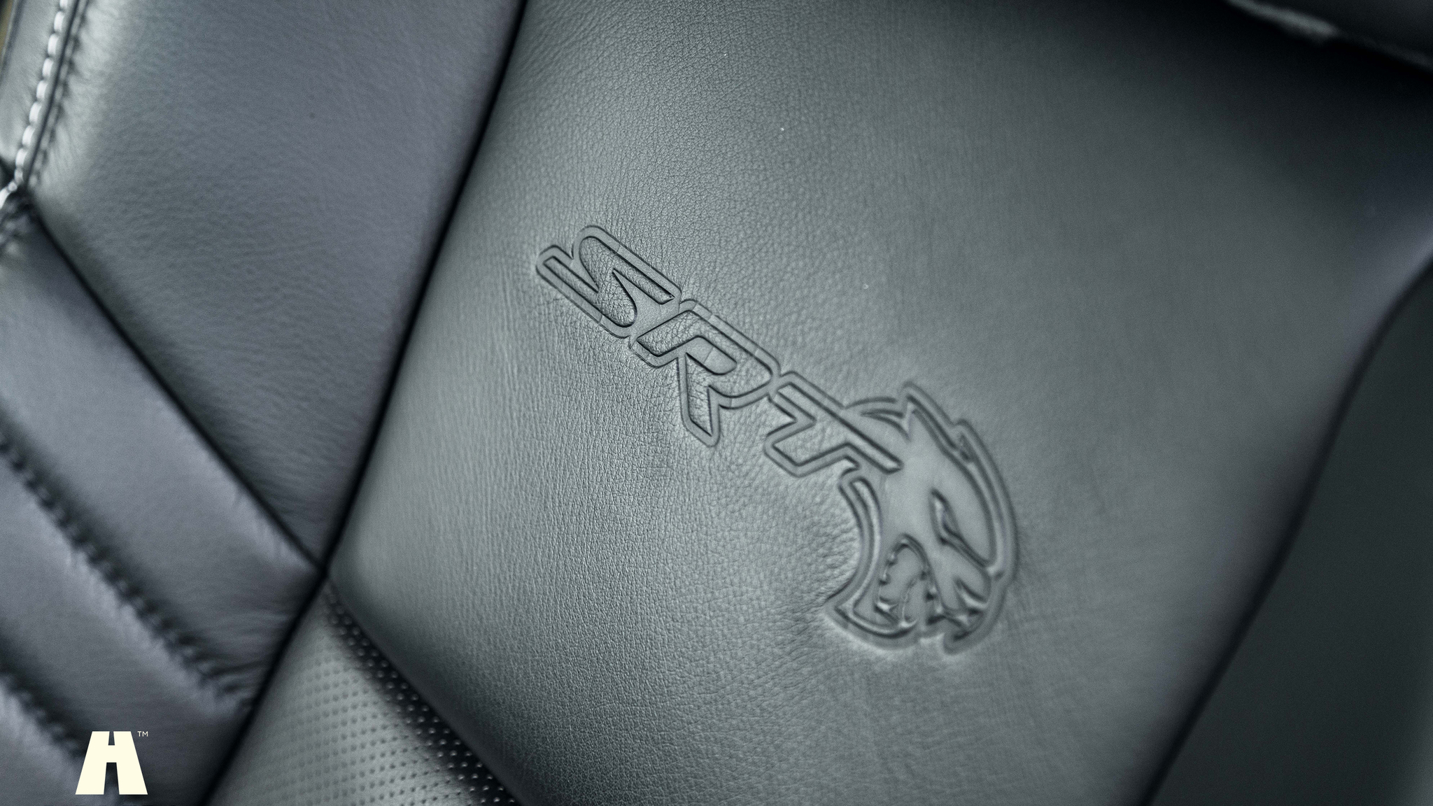 Interiörbild 2018 Dodge Challenger Hellcat