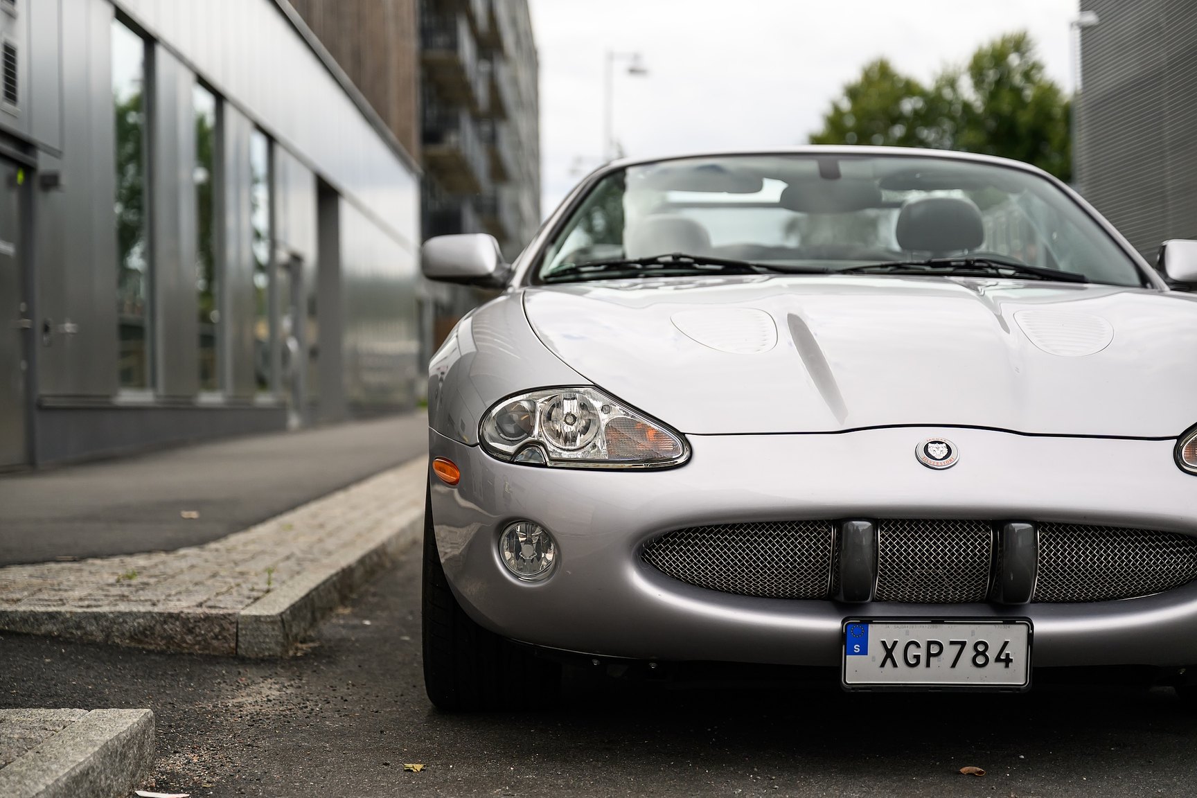 Exterior image of 2001 Jaguar XKR Silverstone