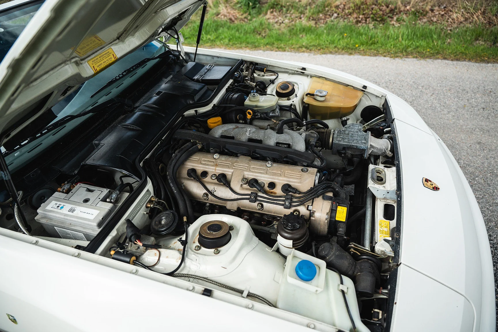 Image of 1990 Porsche 944 S2 Cabriolet  (1) mechanics
