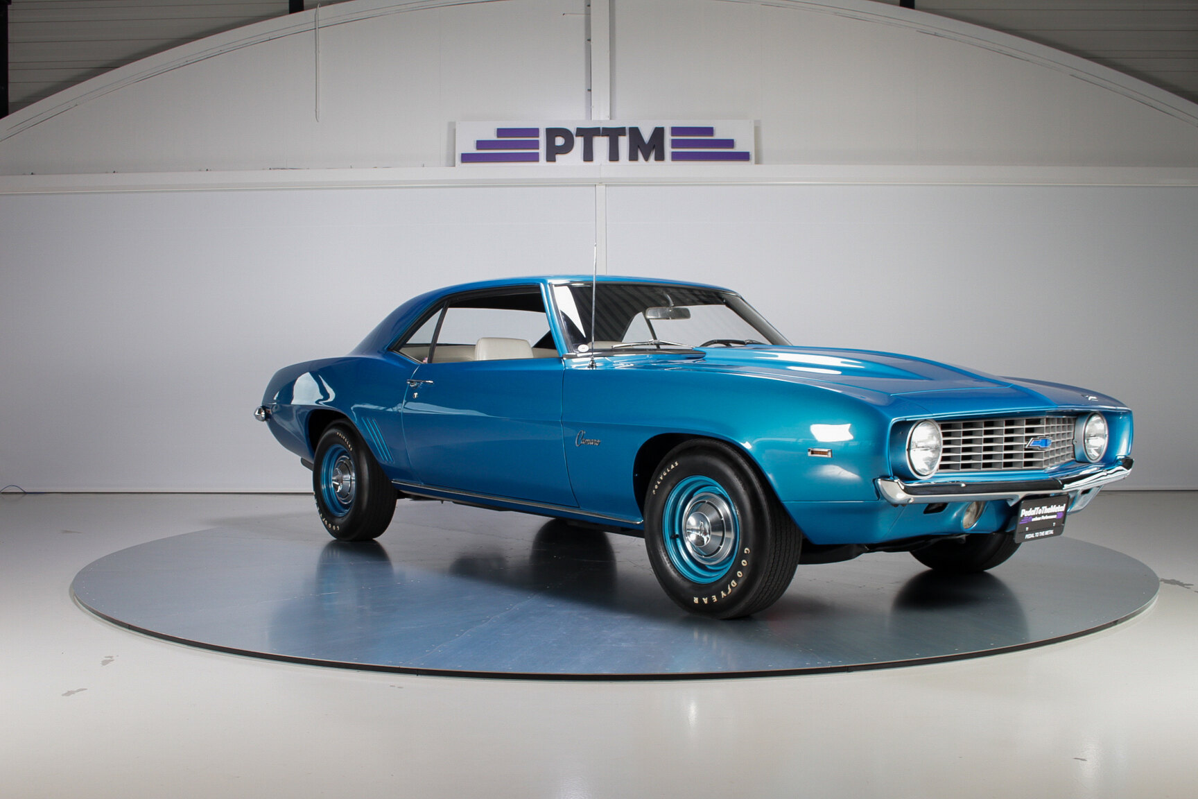 Exterior image of 1969 Chevrolet Camaro COPO TRIBUTE