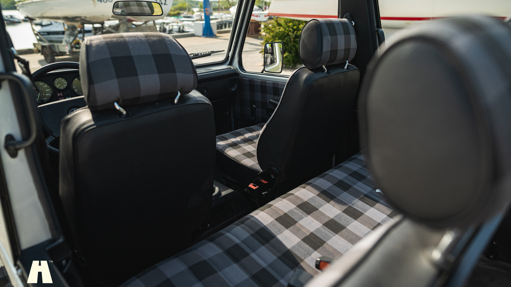 Interiörbild 1985 Mercedes 230GE Cabrio