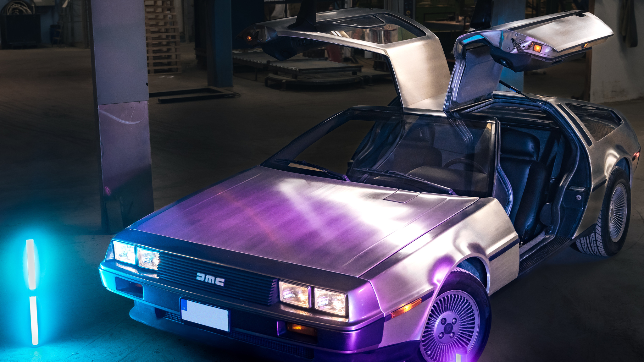 Exteriörbild på 1981 DMC DeLorean 