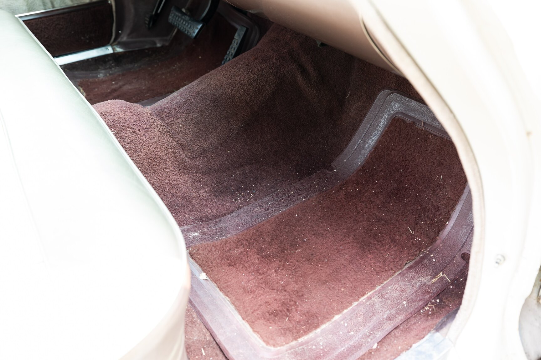 Interior image of 1962 Chrysler New Yorker