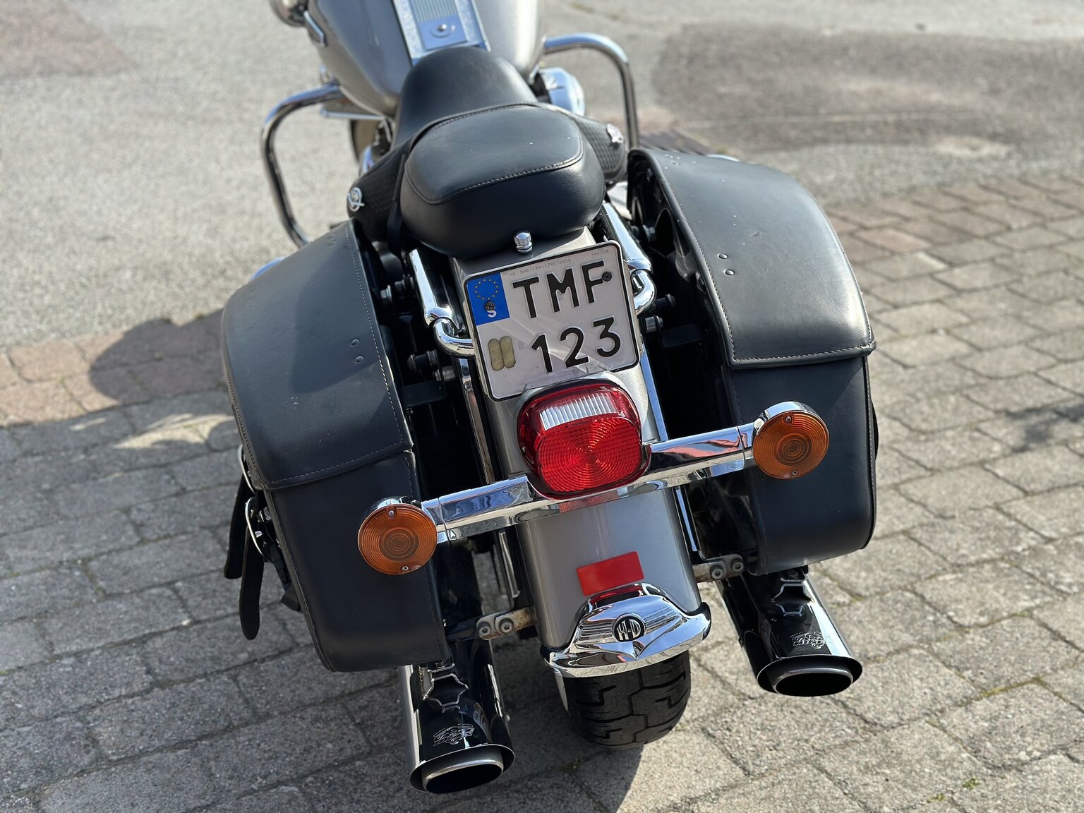 Exteriörbild på 2007 Harley-Davidson Road King Classic