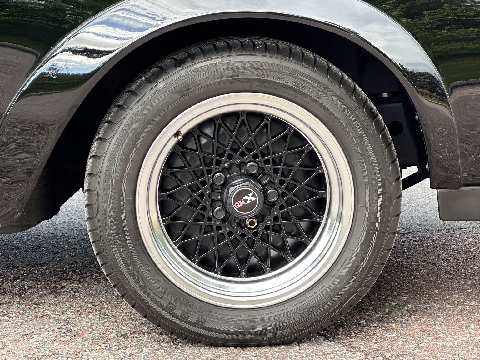 Exterior image of 1987 Buick Grand National "GNX" (14)