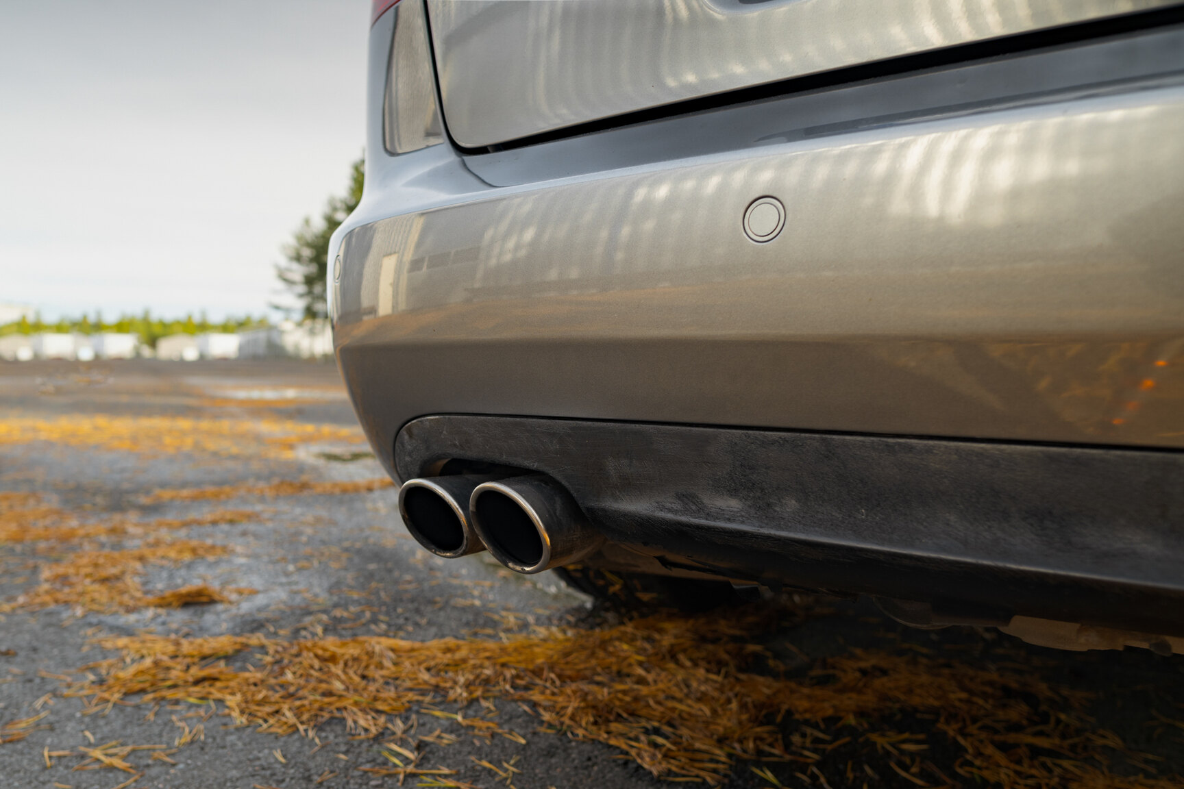 Exterior image of 2005 Audi S4 Avant (20)