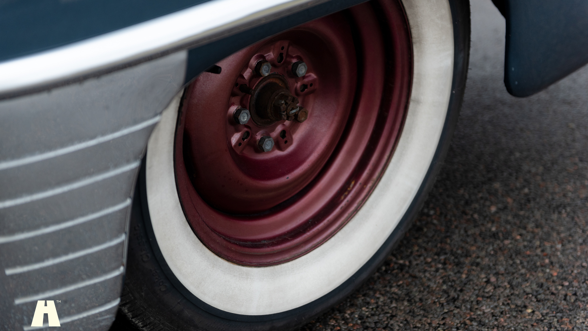 Exteriörbild på 1950 Chrysler Windsor Club Coupé (13)