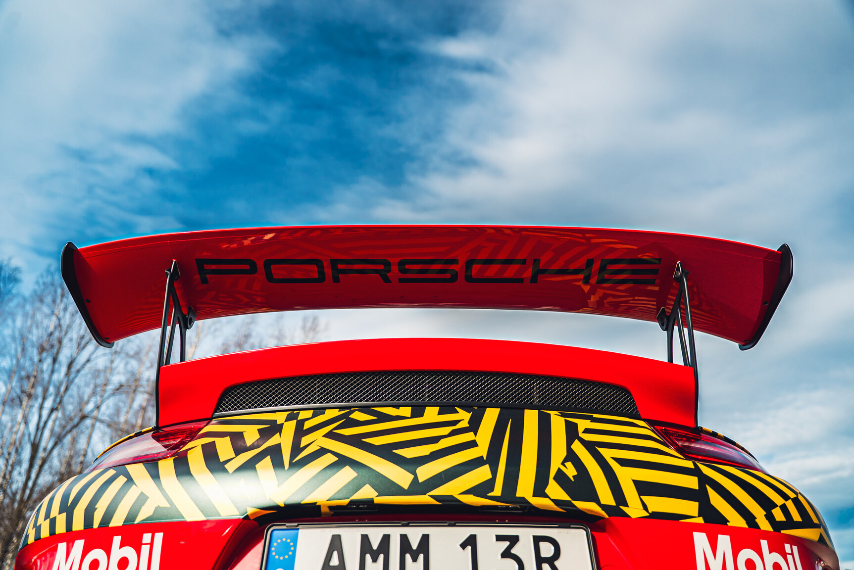 Exteriörbild på 2016 Porsche 911 GT3 RS PDK "Rally Build"