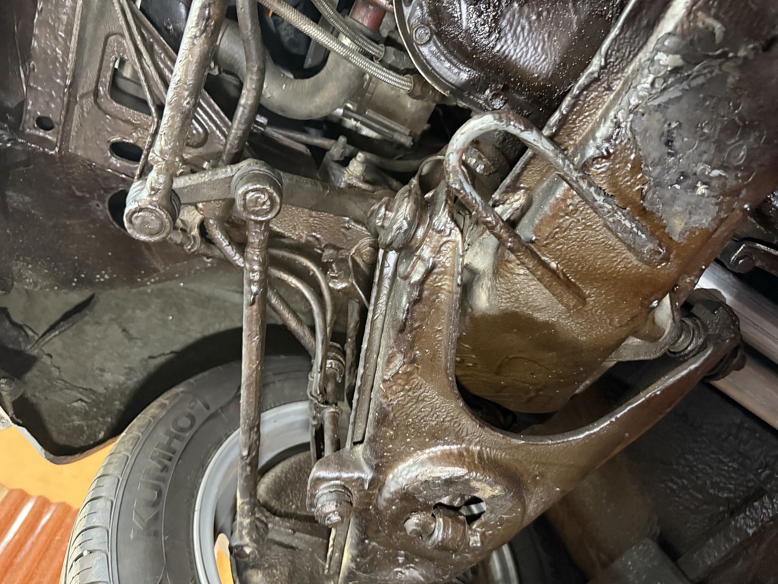 Image of 1970 Volvo 142 Automatic mechanics