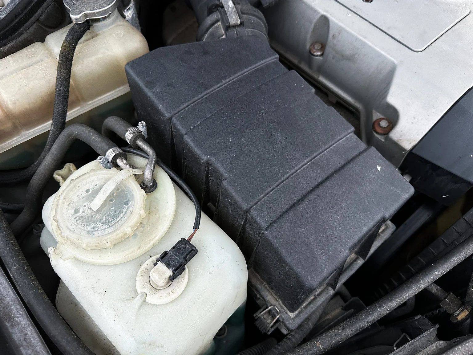 Image of 1993 Mercedes-Benz E 320 "AMG" (10) mechanics