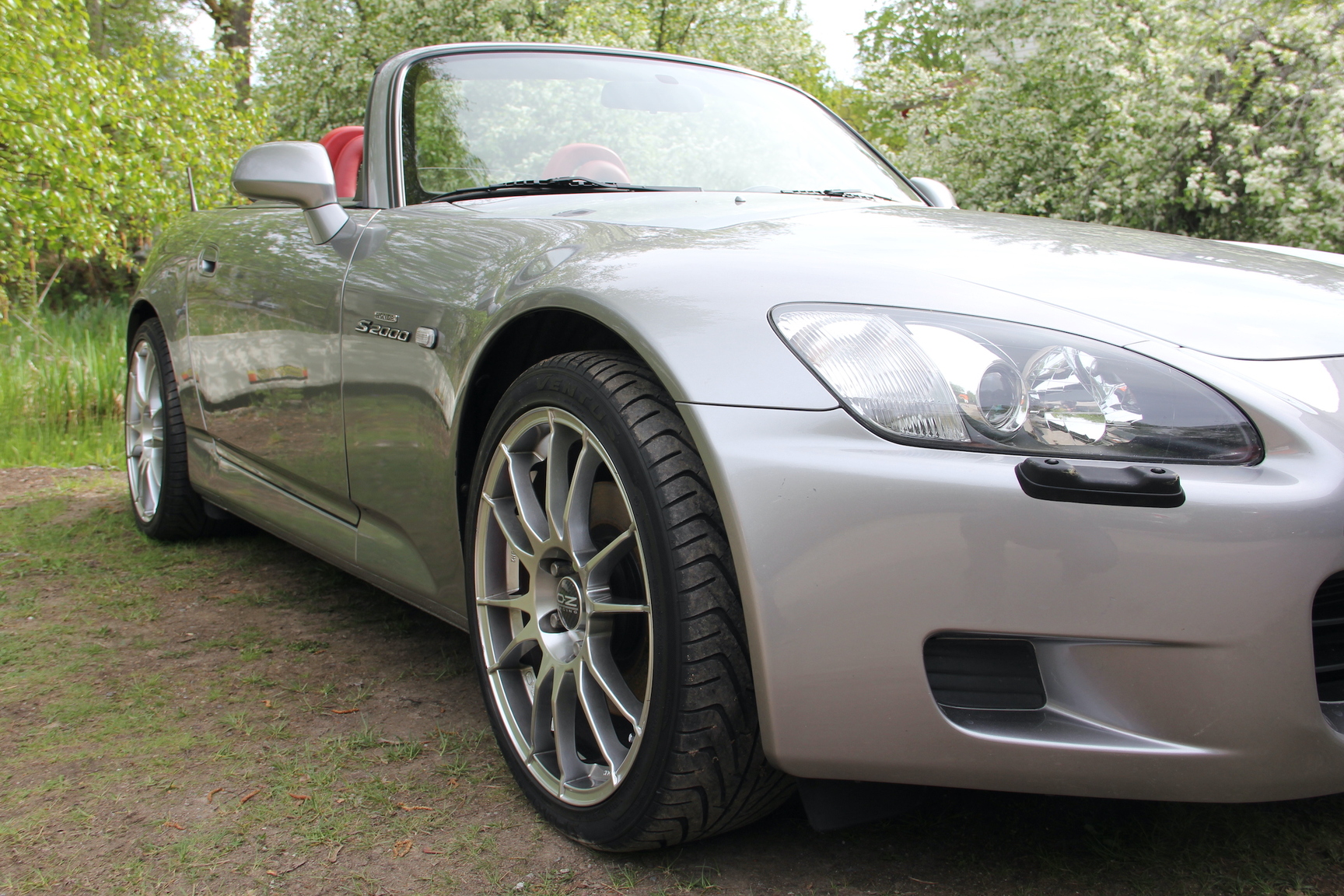 Exterior image of 2003 Honda S2000