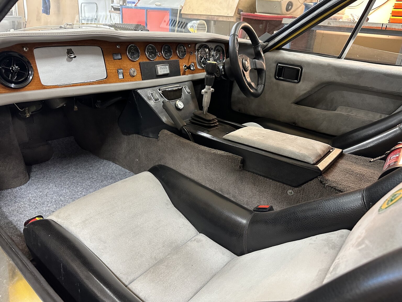Innenraumfoto von 1970 Lotus Europa S2