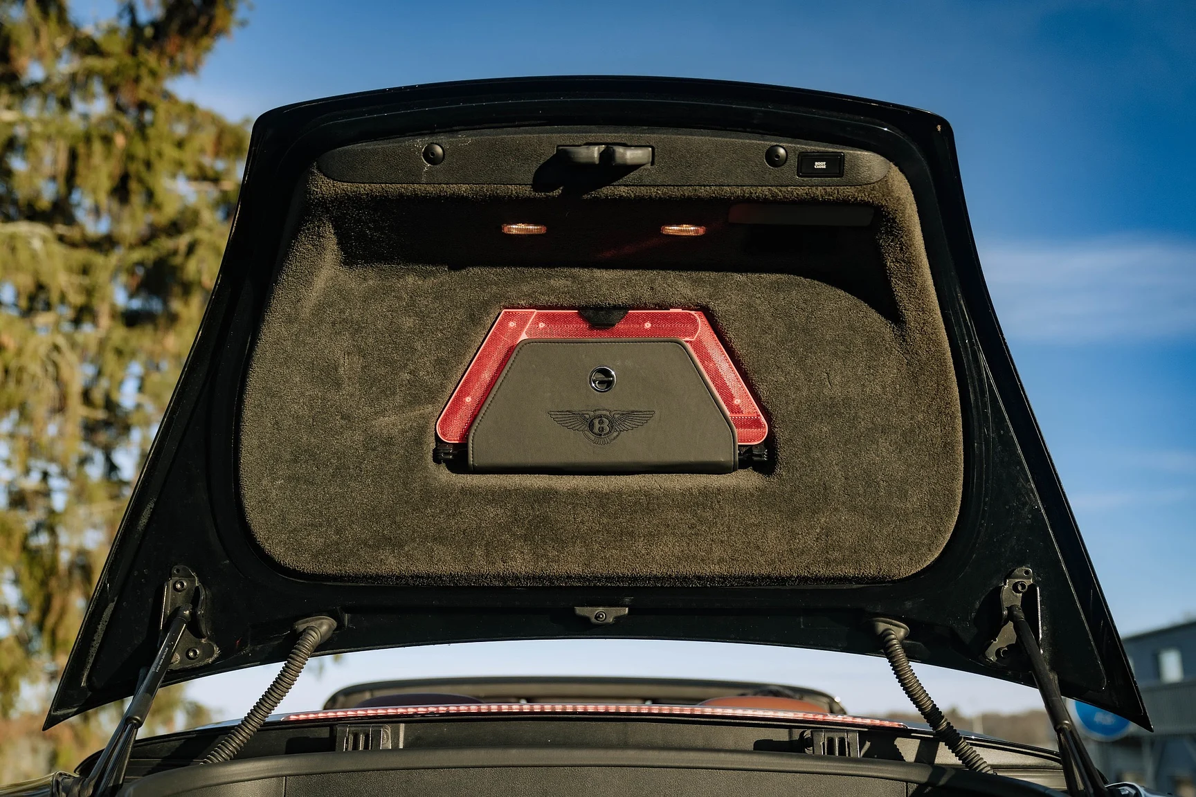 Innenraumfoto von 2007 Bentley Continental GTC (71)