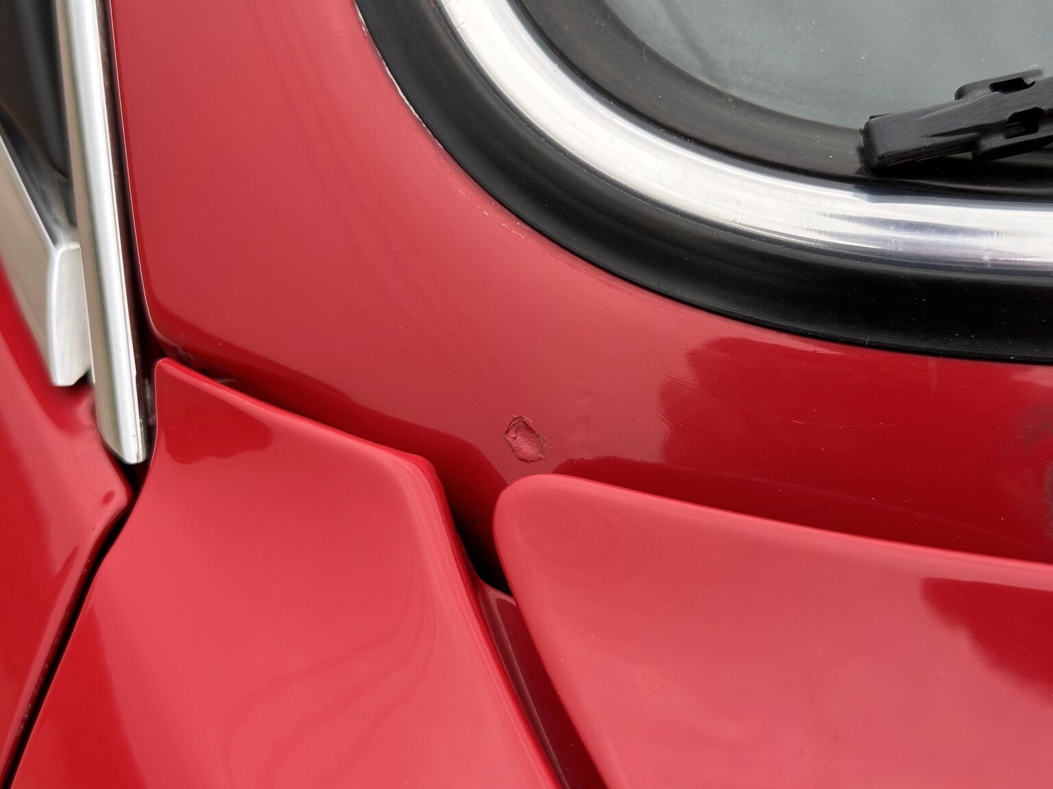 Exterior image of 1987 BMW 325i Convertible (66)