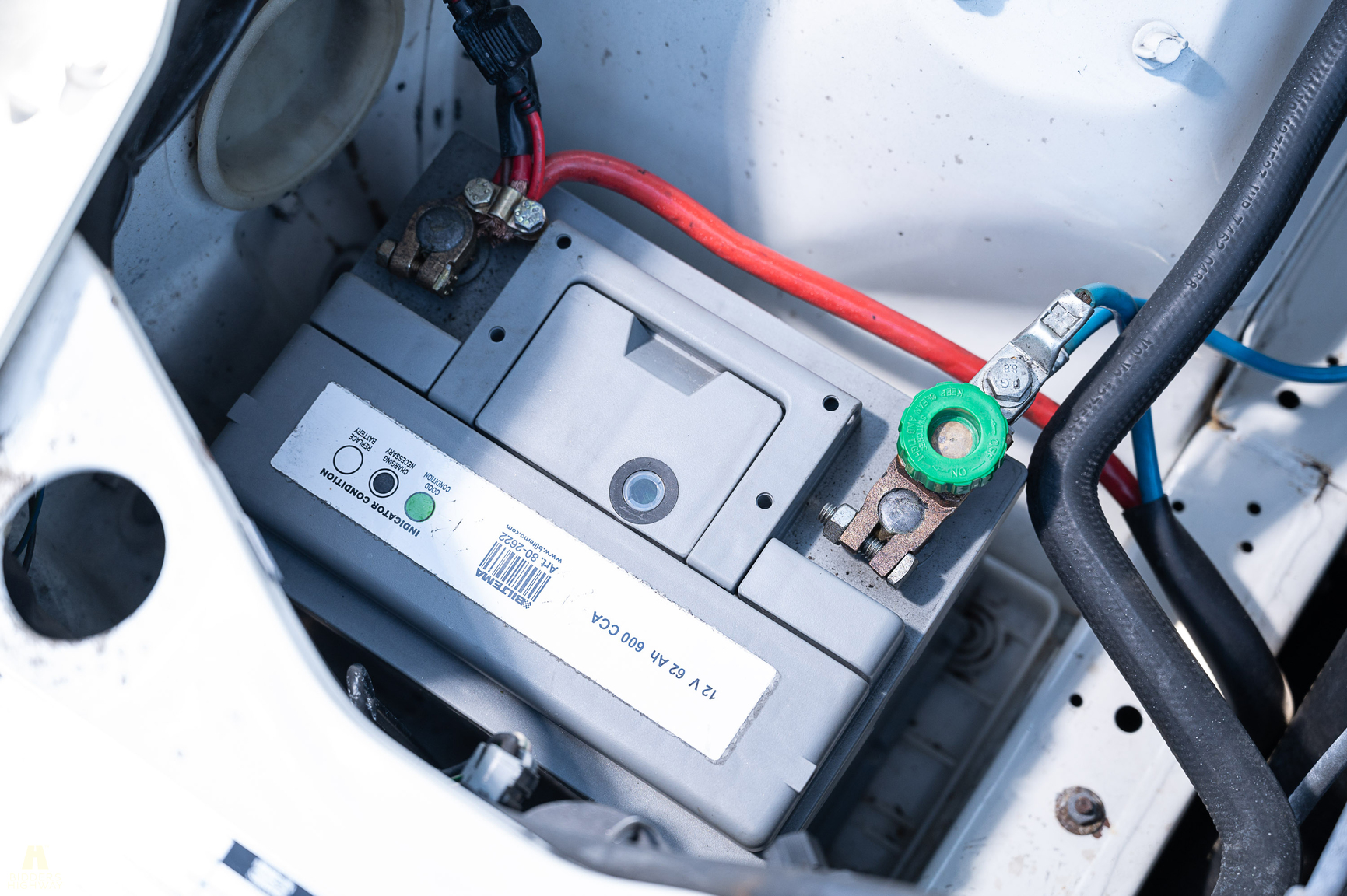 Image of 1988 Volvo 740 GL mechanics (5)