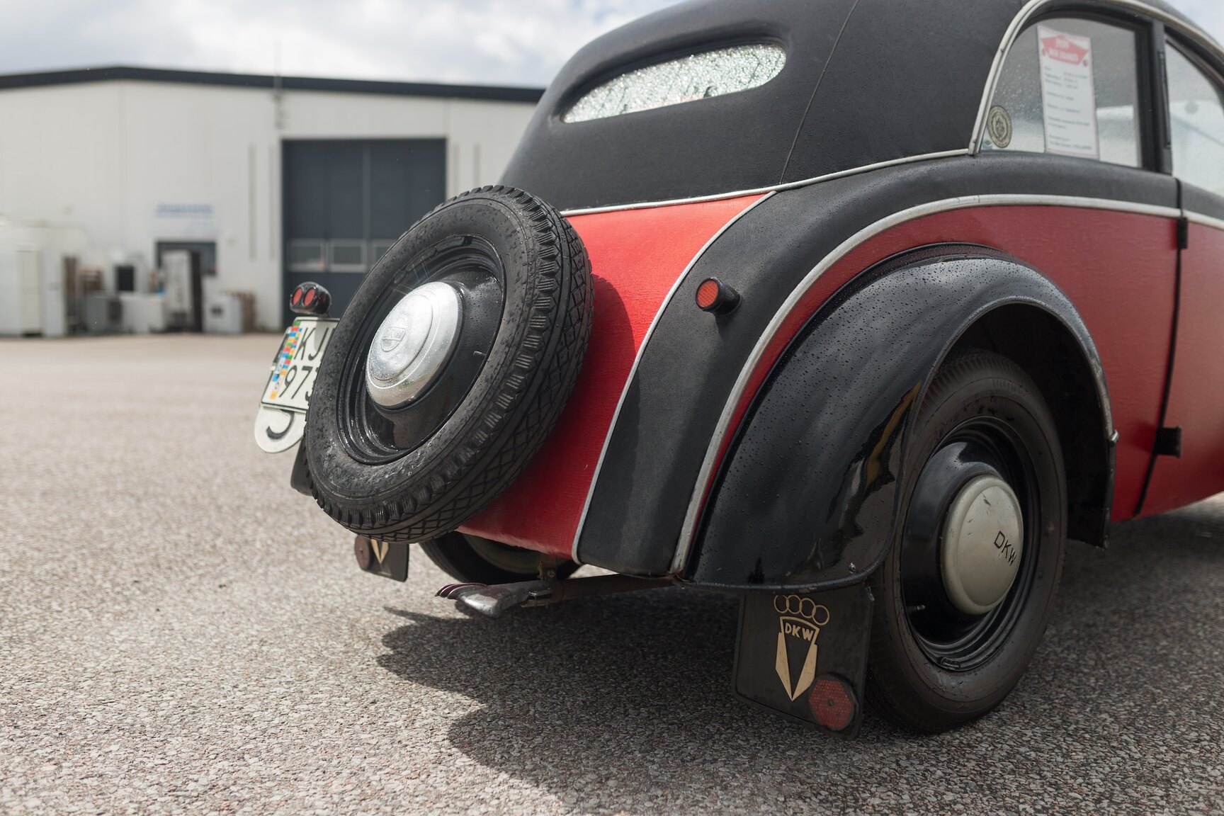 Exteriörbild på 1939 DKW Favorit Sedan
