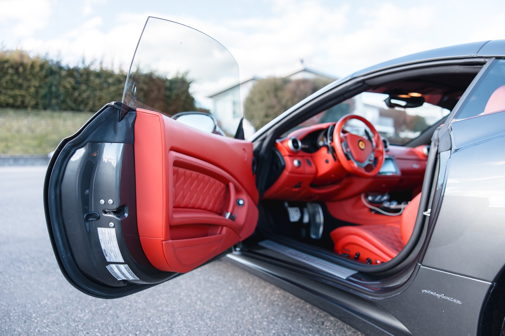 Interior image of 2011 Ferrari California 