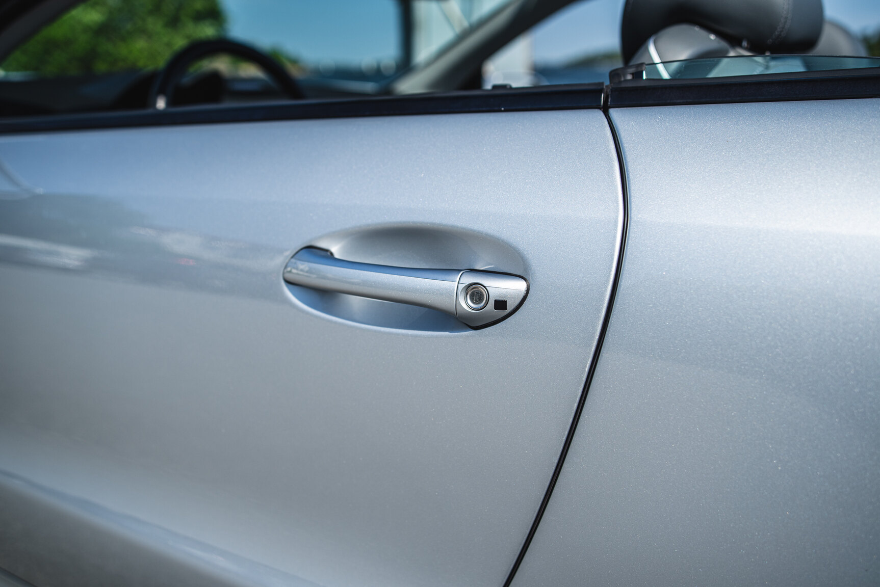 Exteriörbild på 2006 Mercedes-Benz SL 350