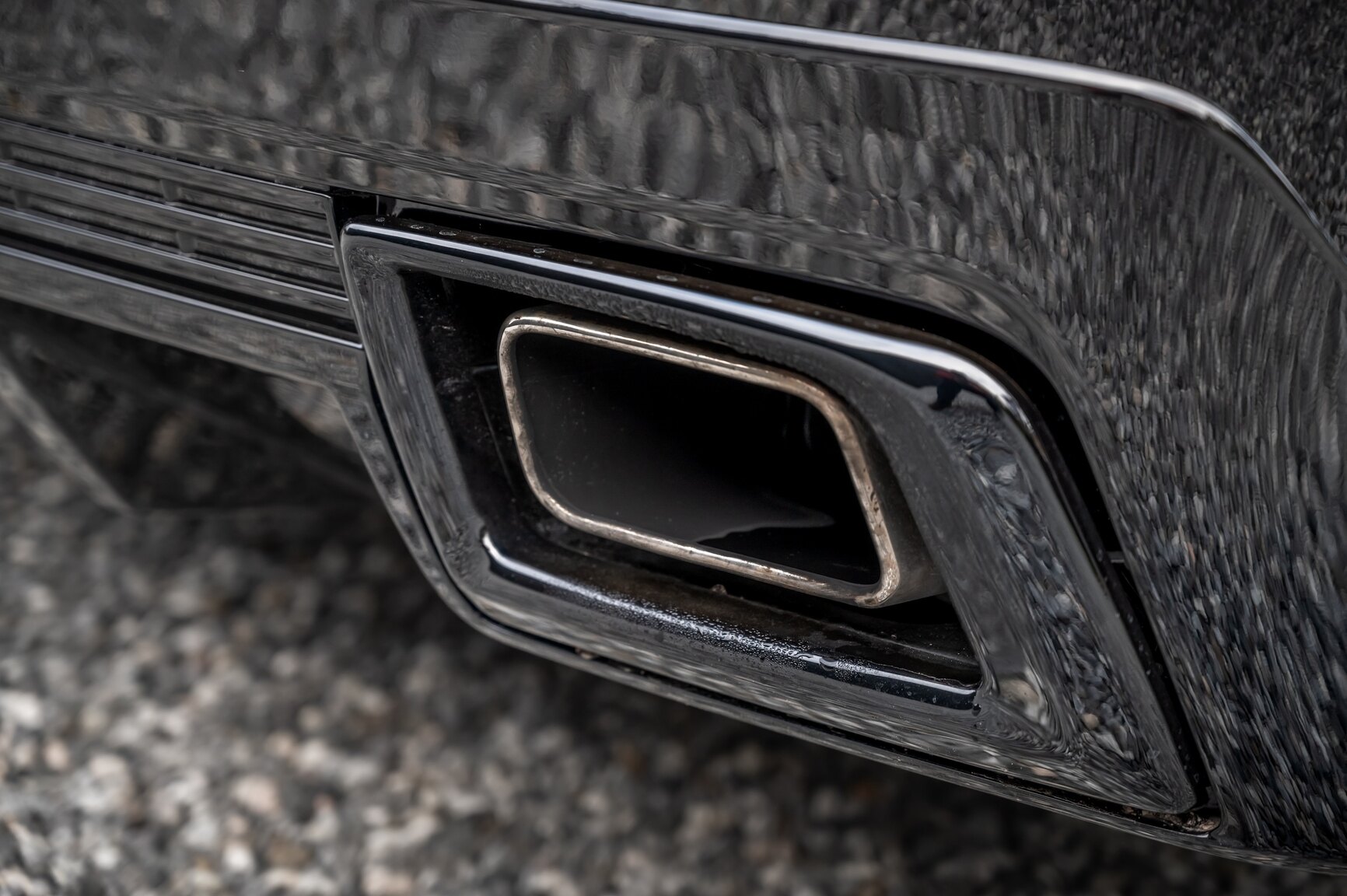 Exterior image of 2010 Chevrolet Camaro SS (81)