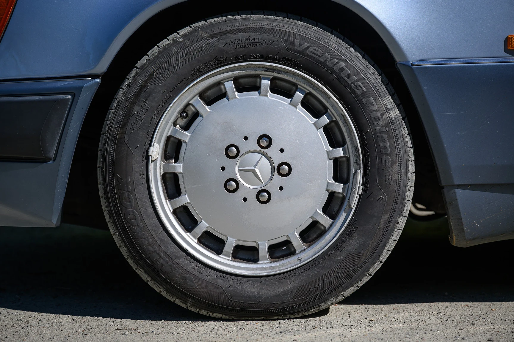 Exteriörbild på 1992 Mercedes-Benz 300 TE (27)