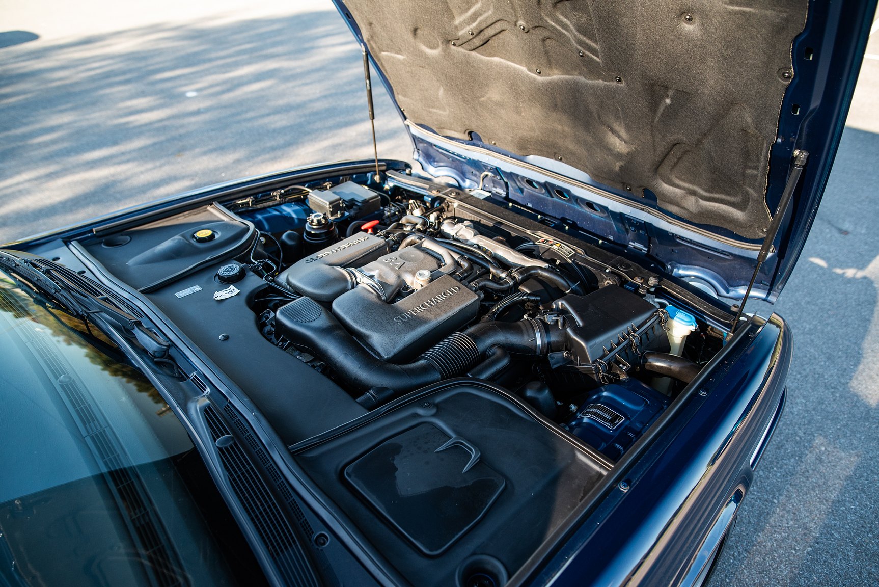 Image of 2001 Jaguar XJR mechanics
