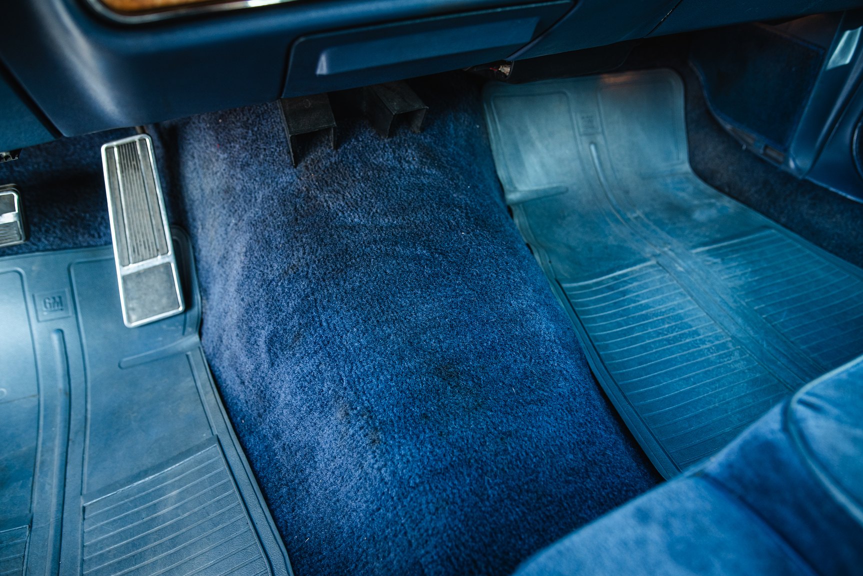 Interior image of 1983 Buick Electra Estate Wagon 5.0