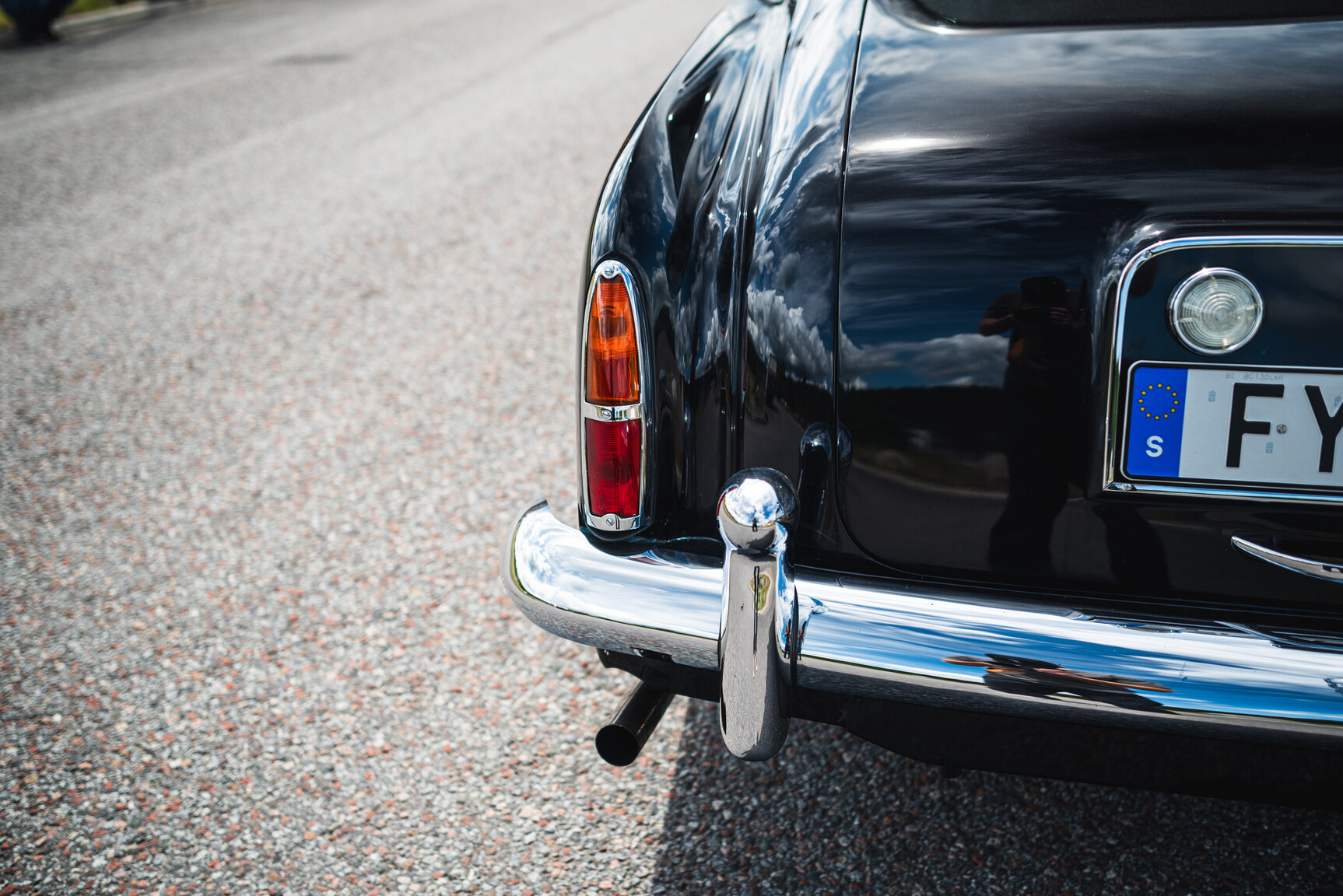 Exterior image of 1960 Bentley S2 Continental 