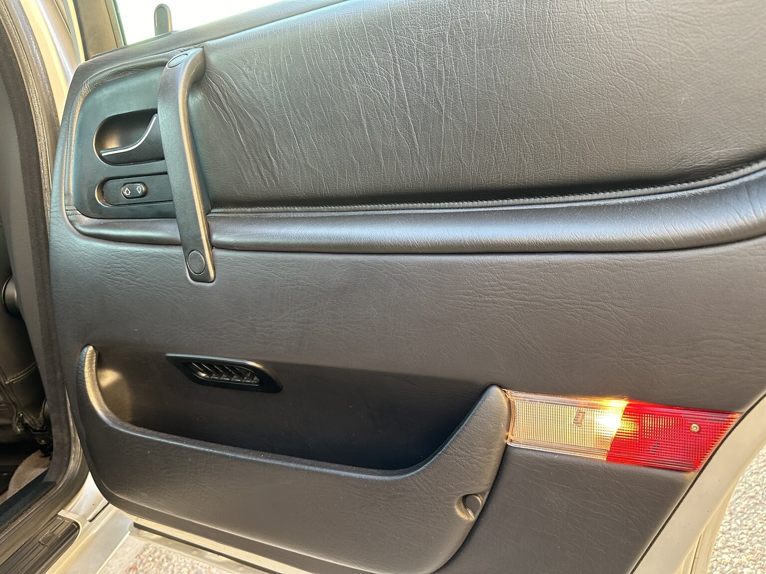 Innenraumfoto von 1996 SAAB 9000 CS Aero 2.3T