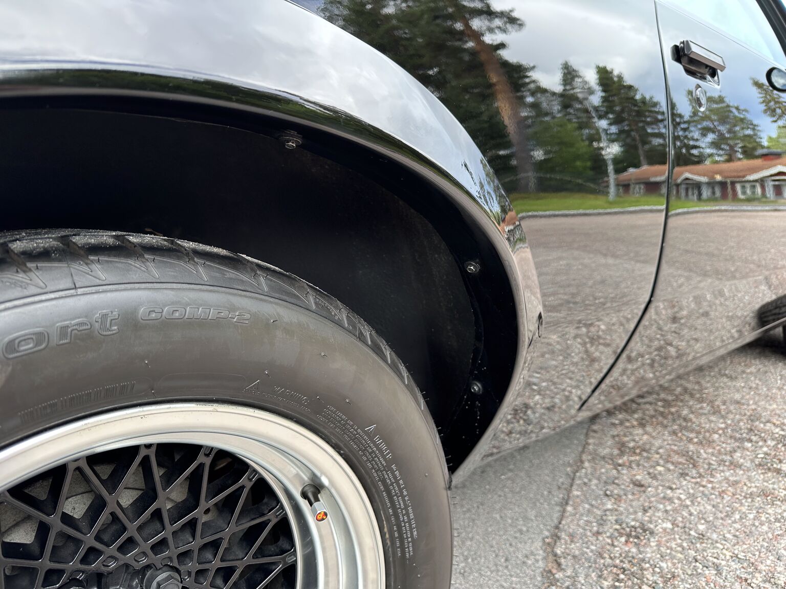 Exterior image of 1987 Buick Grand National "GNX" (45)