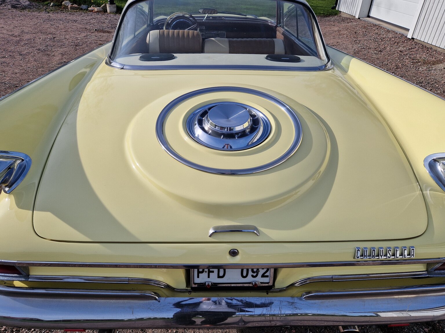 Exteriörbild på 1961 Chrysler Windsor Coupé